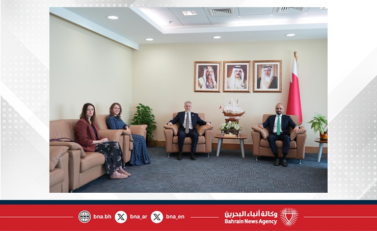 وزير التنمية الاجتماعية يستقبل سفير المملكة المتحدة لدى مملكة البحرين